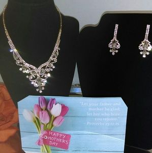 The Mother's Day Diamond Set!
